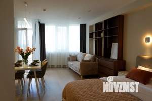 Студия квартира, посуточно, 44м2, 2/5 этаж