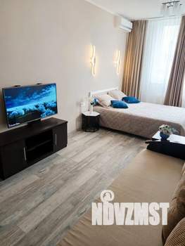 1-к квартира, посуточно, 37м2, 8/10 этаж