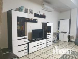 Студия квартира, посуточно, 53м2, 1/3 этаж