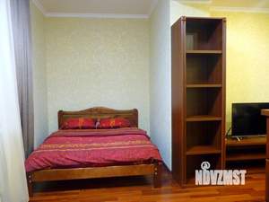 Студия квартира, посуточно, 55м2, 11/12 этаж