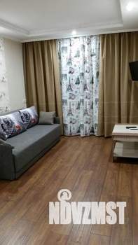 1-к квартира, посуточно, 45м2, 2/5 этаж