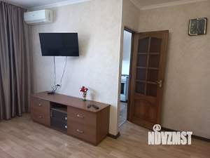 1-к квартира, посуточно, 40м2, 2/5 этаж