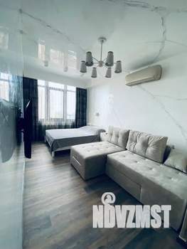 1-к квартира, посуточно, 37м2, 13/13 этаж