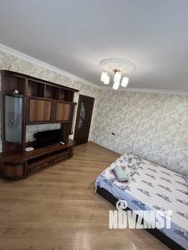 1-к квартира, посуточно, 50м2, 3/9 этаж