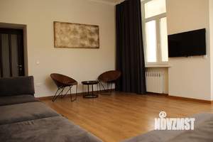 2-к квартира, посуточно, 85м2, 2/3 этаж