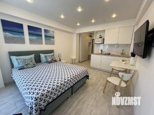 Студия квартира, посуточно, 32м2, 2/4 этаж