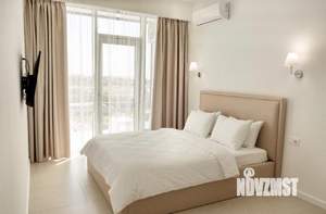 1-к квартира, посуточно, 35м2, 4/10 этаж