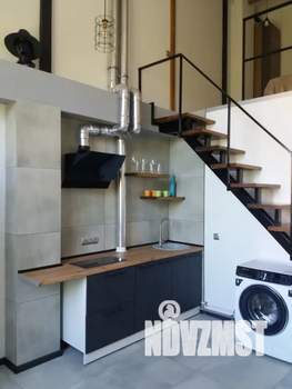 Студия квартира, посуточно, 40м2, 2/2 этаж