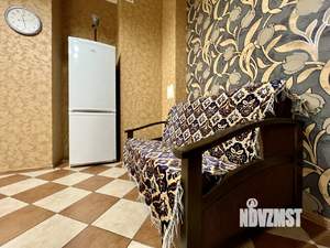 2-к квартира, посуточно, 45м2, 1/10 этаж