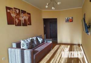 1-к квартира, посуточно, 43м2, 7/10 этаж