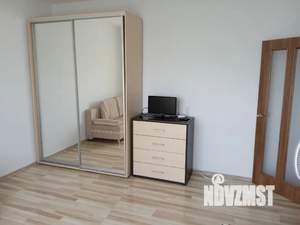 1-к квартира, посуточно, 40м2, 4/10 этаж