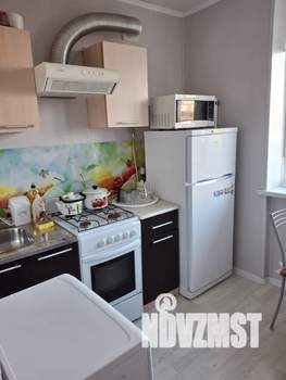 1-к квартира, посуточно, 30м2, 5/5 этаж