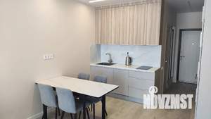 Студия квартира, посуточно, 27м2, 5/10 этаж