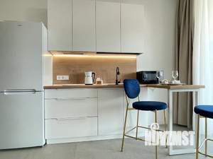 Студия квартира, посуточно, 33м2, 1/3 этаж