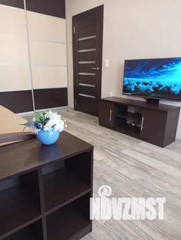 1-к квартира, посуточно, 37м2, 8/10 этаж