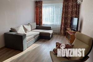 3-к квартира, посуточно, 67м2, 2/5 этаж