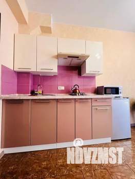 Студия квартира, посуточно, 25м2, 1/3 этаж