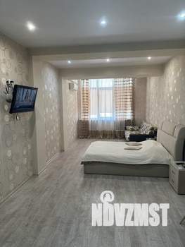 Студия квартира, посуточно, 47м2, 5/13 этаж