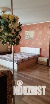 1-к квартира, посуточно, 44м2, 2/3 этаж