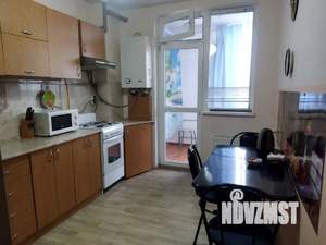 1-к квартира, посуточно, 40м2, 1/10 этаж