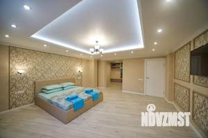 3-к квартира, посуточно, 130м2, 1/10 этаж