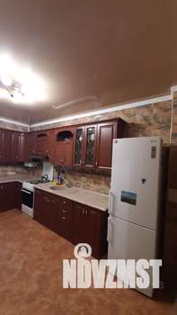 1-к квартира, посуточно, 42м2, 1/10 этаж