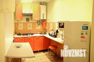 1-к квартира, посуточно, 33м2, 2/3 этаж