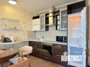 1-к квартира, посуточно, 43м2, 1/1 этаж