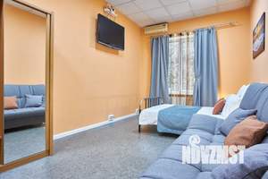 1-к квартира, посуточно, 40м2, 1/1 этаж