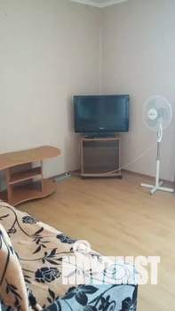 1-к квартира, посуточно, 40м2, 5/9 этаж