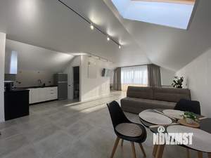 Студия квартира, посуточно, 72м2, 3/3 этаж