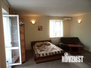 1-к квартира, посуточно, 35м2, 1/1 этаж