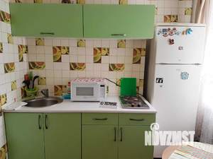 1-к квартира, посуточно, 38м2, 1/9 этаж