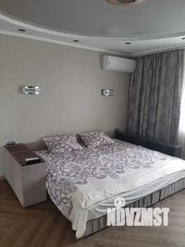 1-к квартира, посуточно, 50м2, 2/10 этаж