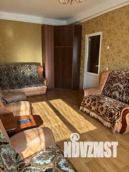 1-к квартира, посуточно, 38м2, 2/5 этаж