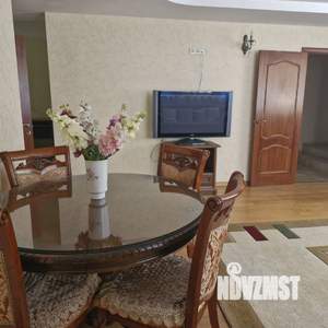 4-к квартира, посуточно, 114м2, 1/3 этаж