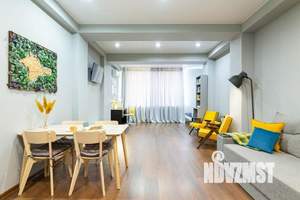 1-к квартира, посуточно, 55м2, 1/1 этаж