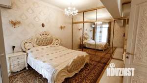 3-к квартира, на длительный срок, 130м2, 7/10 этаж
