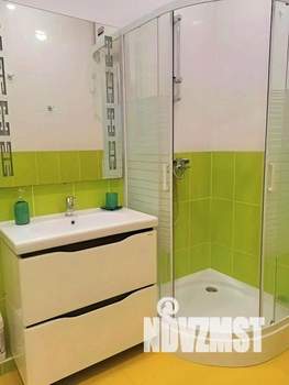 1-к квартира, посуточно, 37м2, 1/1 этаж