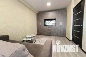 1-к квартира, посуточно, 40м2, 2/10 этаж