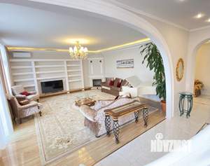 6-к квартира, на длительный срок, 245м2, 4/5 этаж