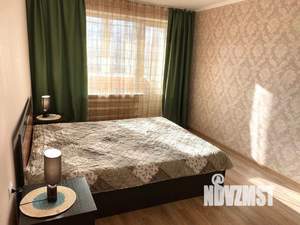 3-к квартира, посуточно, 65м2, 2/5 этаж