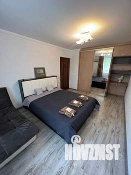 1-к квартира, посуточно, 36м2, 3/5 этаж