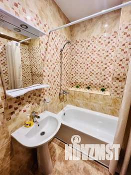 Студия квартира, посуточно, 25м2, 1/3 этаж