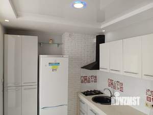 1-к квартира, посуточно, 40м2, 5/6 этаж