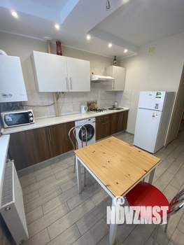 1-к квартира, посуточно, 40м2, 9/10 этаж