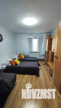 2-к квартира, посуточно, 45м2, 1/5 этаж