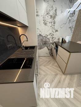 Студия квартира, посуточно, 32м2, 4/10 этаж