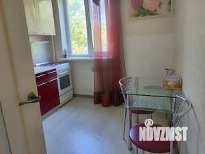 1-к квартира, посуточно, 38м2, 3/5 этаж