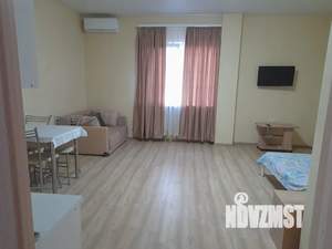 Студия квартира, посуточно, 43м2, 2/2 этаж